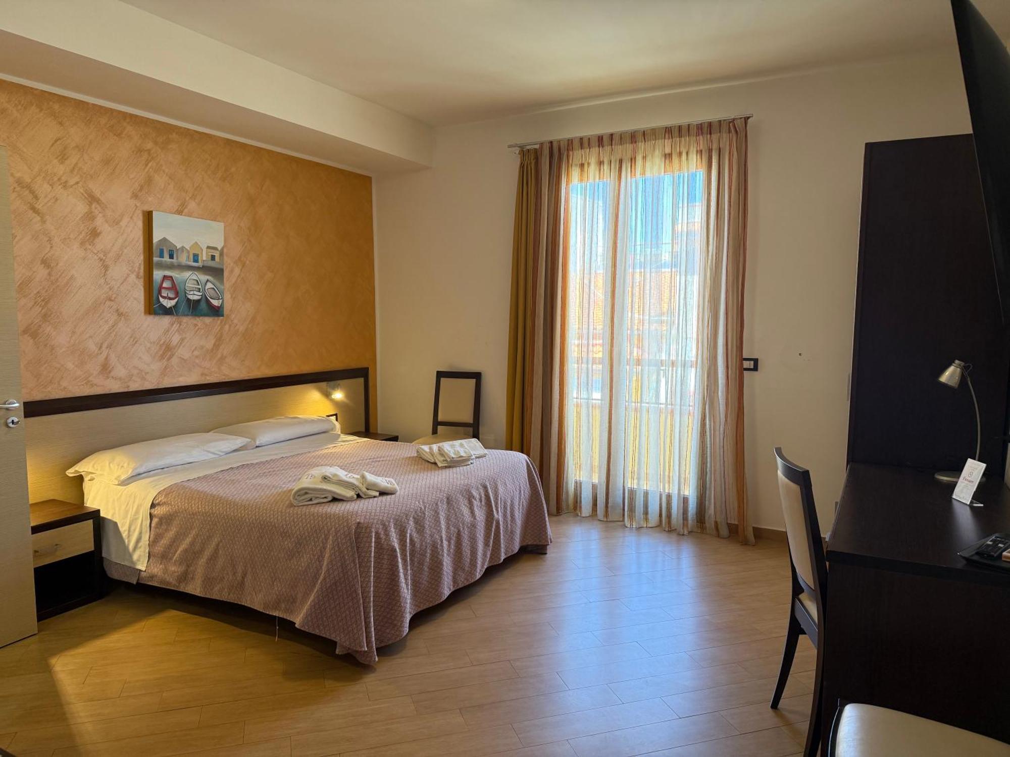 Albergo Perseo Portopalo Di Capo Passero Dış mekan fotoğraf