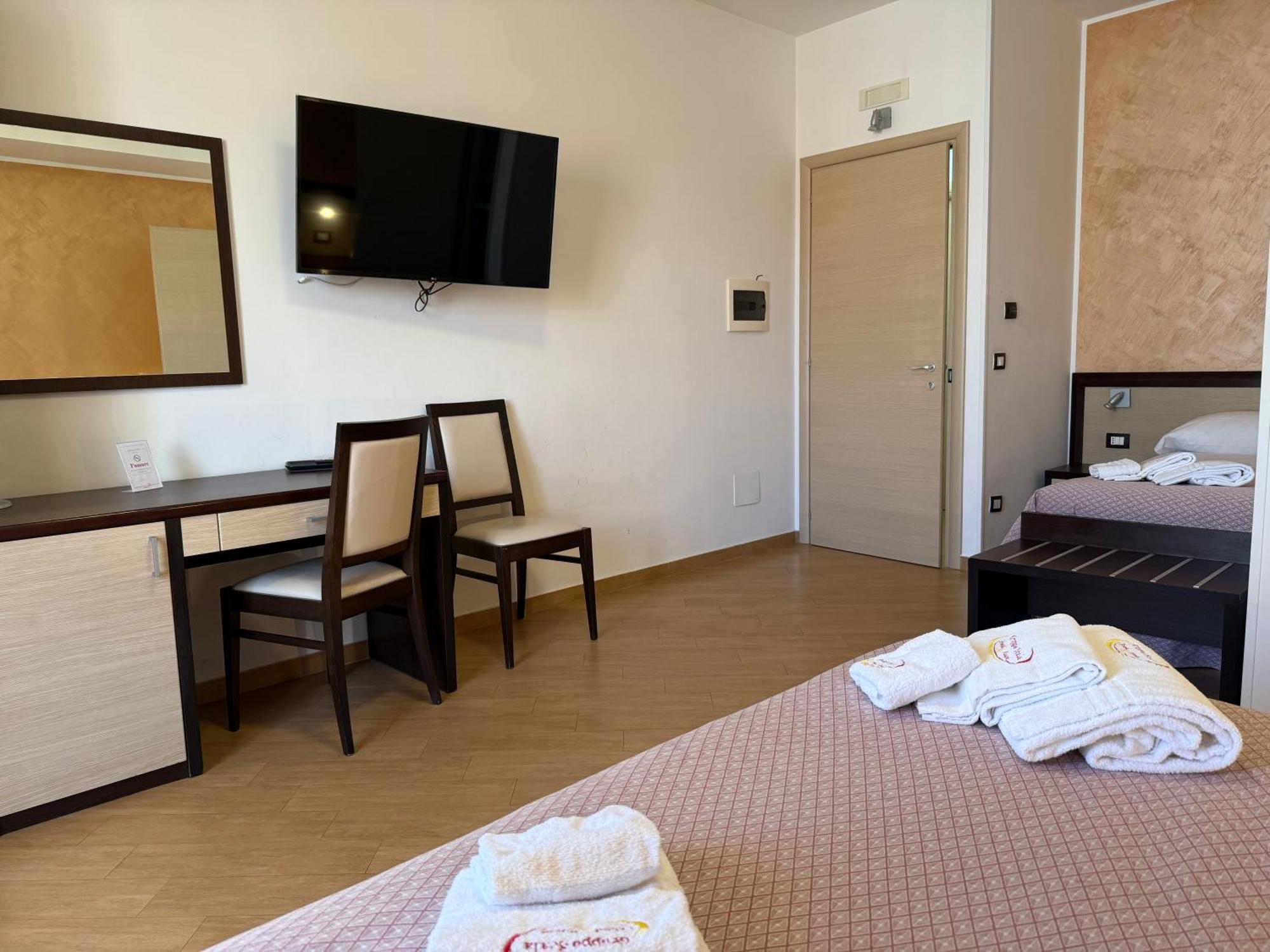 Albergo Perseo Portopalo Di Capo Passero Dış mekan fotoğraf
